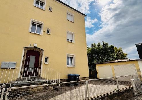 Property thumbnail 2