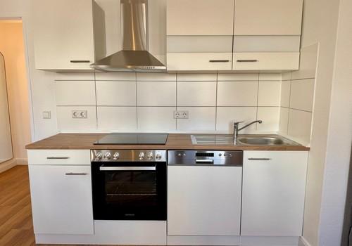 Neue Küche inkl. Spülmaschine