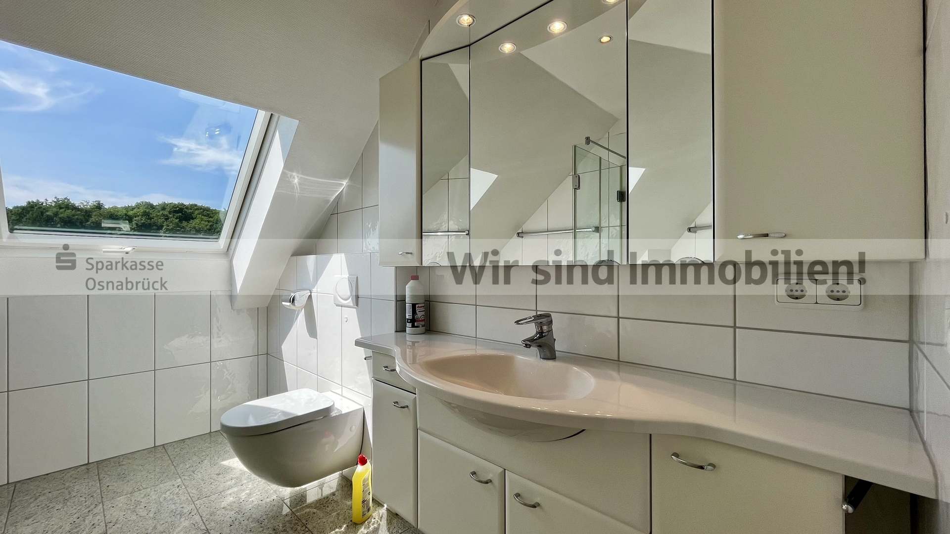 Bad auf der Südseite im OG