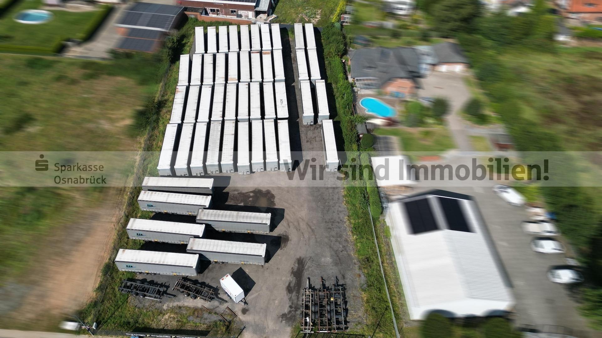 Zusätzliche Parkfläche ggü.