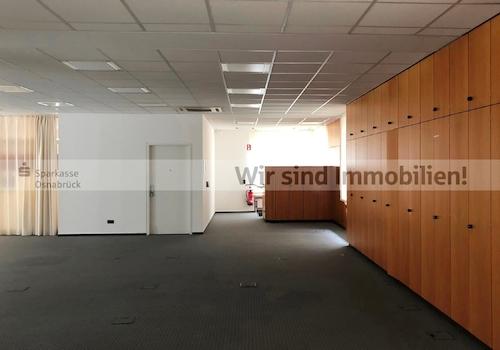 ehemalige Schalterhalle