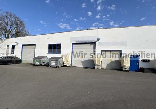 Hallen mit ebenerdigen Toren