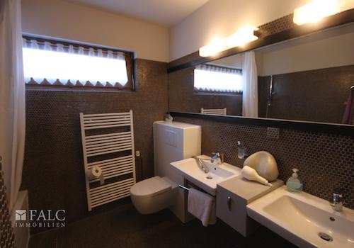 Badezimmer EG
