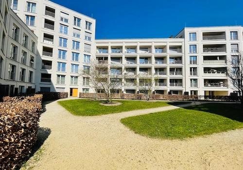 Fassade mit ruhigen Innenhof