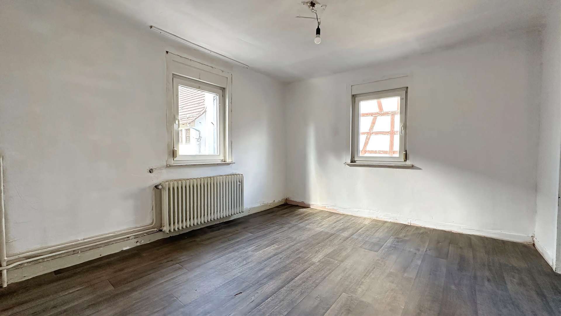 4. Zimmer (OG)