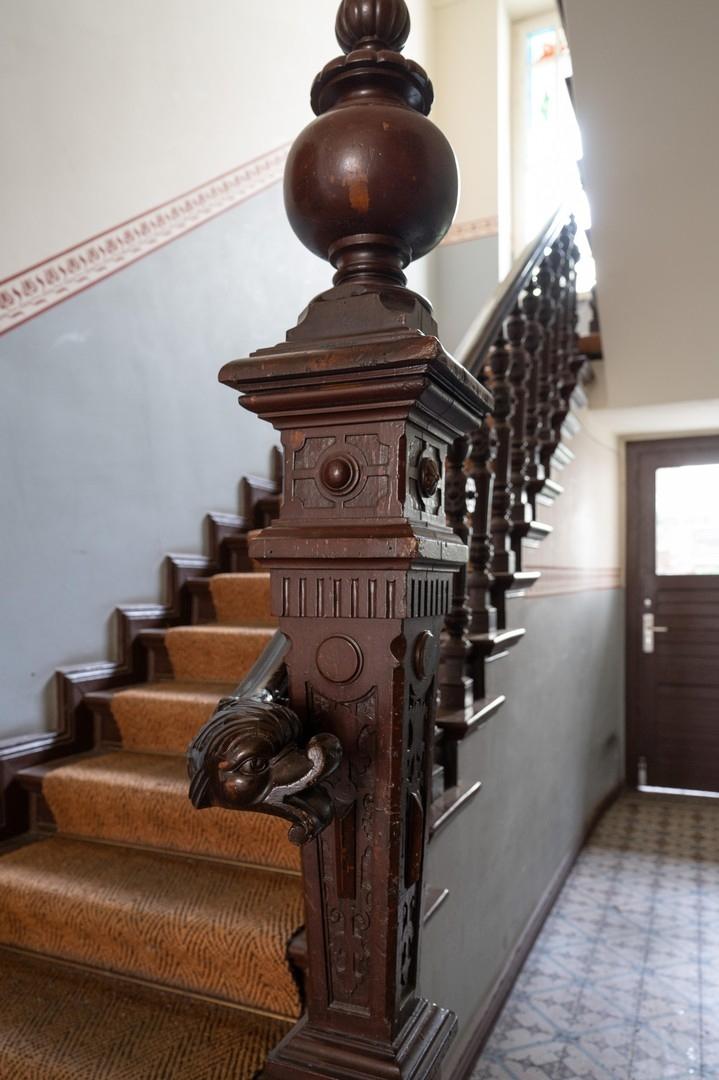 Treppengeländer am Eingang