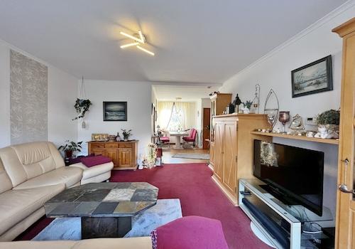 rückwärtiger Wohn-Essbereich