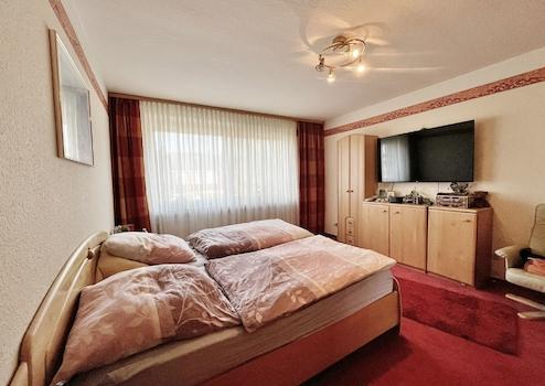 Property thumbnail 12