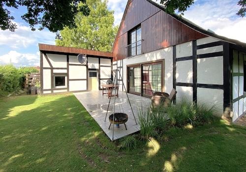 Große West-Terrasse