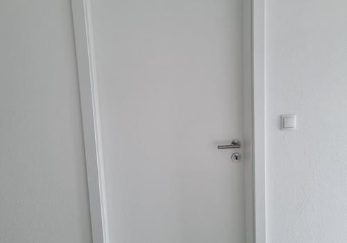 weiße schöne Innentüren