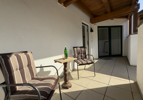 Freisitz vor der Einliegerwohnung