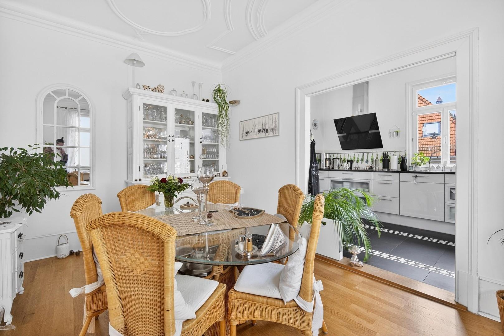 73728 Esslingen, Stuttgart - Photo 3