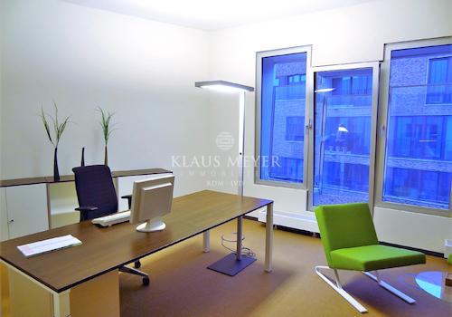 Beispiel Ausstattung Musterbüro (6)