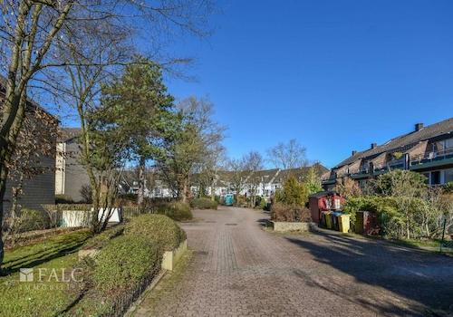 Komfortable Zufahrt zur Tiefgarage