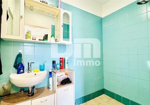 Souterrain Bad / Dusche