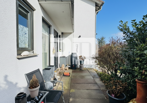 Haupteingang Wohnhaus