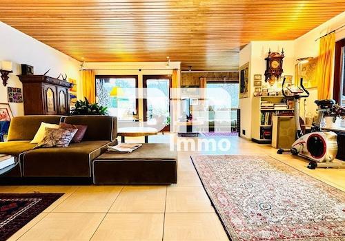 EG Großer Wohnbereich / Zugang Terrasse