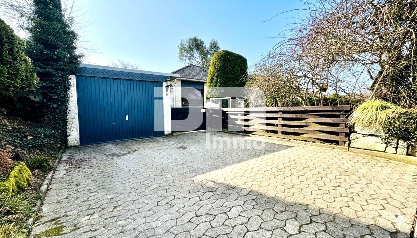 Doppelgarage / 2x PKW Stellplatz