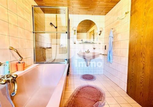 OG Gebäudeteil 1 / Bad / Dusche / Wanne