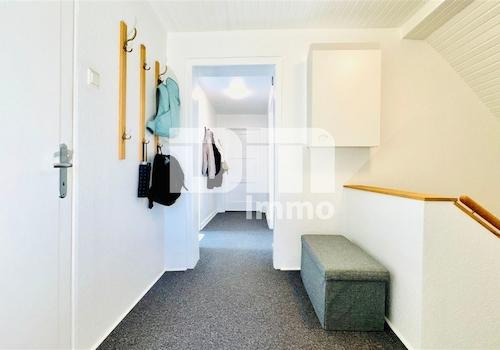 DG Flur / Diele / Treppenaufgang