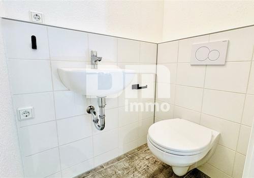 EG Ladeneinheit links WC