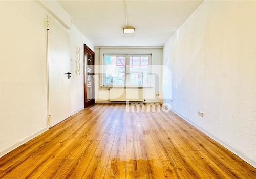 EG Ladeneinheit links Hauptraum / Verkaufsraum