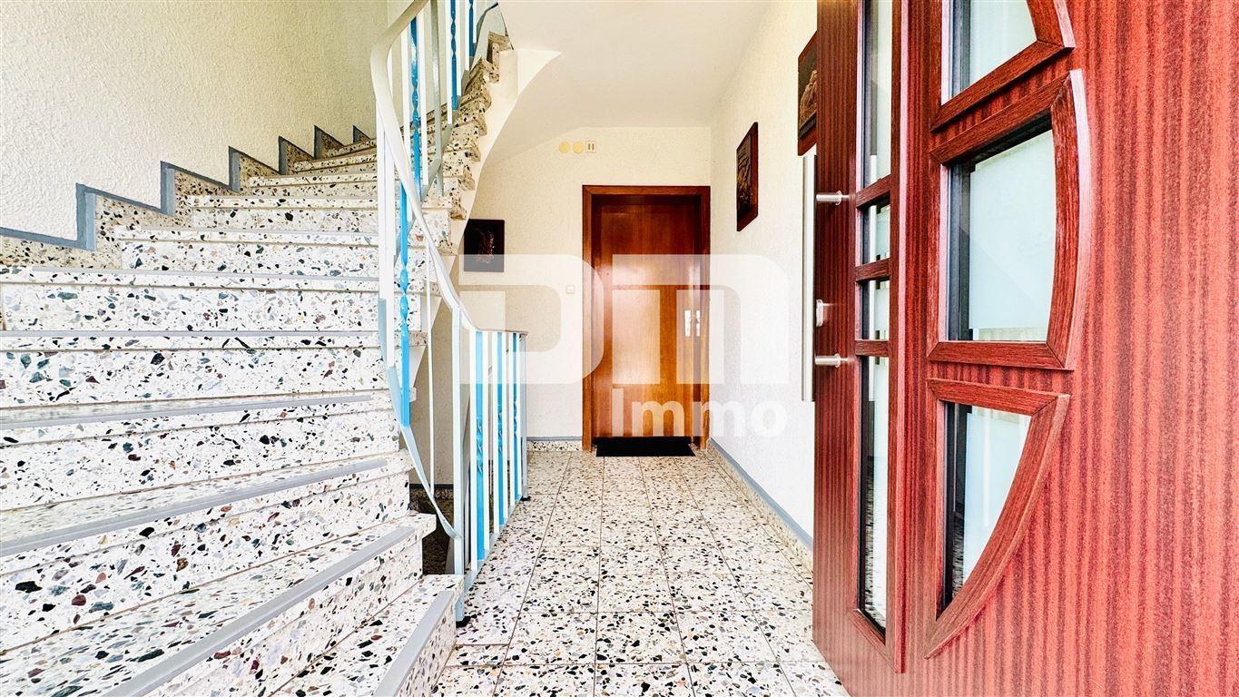 EG Haupteingang / Treppenhaus