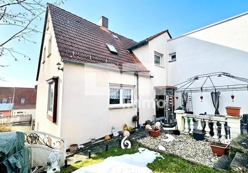 Rückansicht Zugang 2 / Terrasse