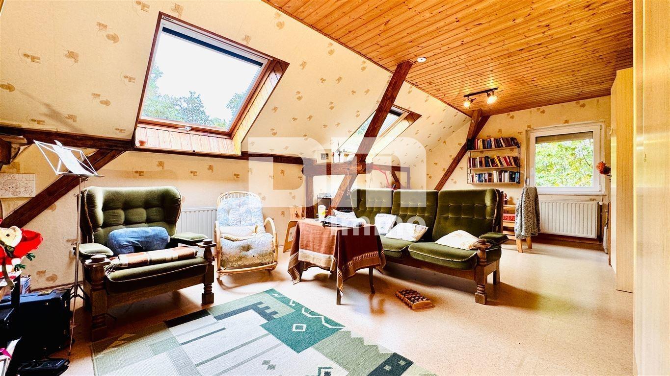 OG / DG Schlafzimmer / Wohnzimmer groß