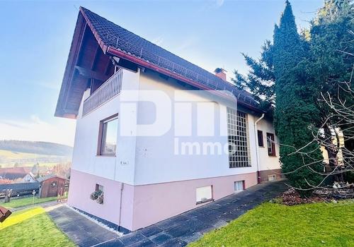 Seitenansicht Haupteingang