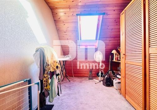 Bestand OG / DG Ankleide / Bügelzimmer