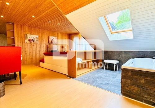 DG Gebäude 3 Ferienwohnung groß / Bad Dusche,Wanne