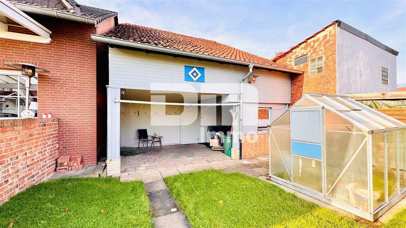 Rückansicht / Gartenbereich / Freisitz überdacht