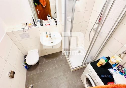 Badezimmer / Dusche / Waschmaschine