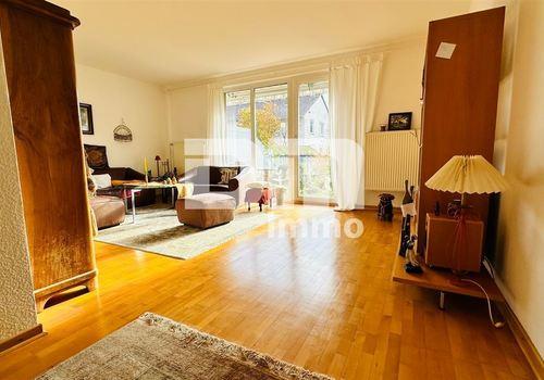 Wohnzimmer / Esszimmer / Zugang Terrasse EG