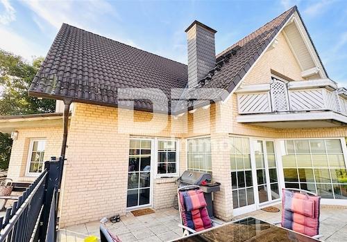 Seitenansicht / Terrasse