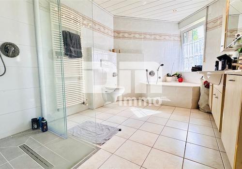 Souterrain / Einlieger WE Bad / Wanne / Dusche