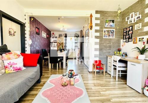 EG WE1 Wohn / Esszimmer / Zugang Nebengebäude