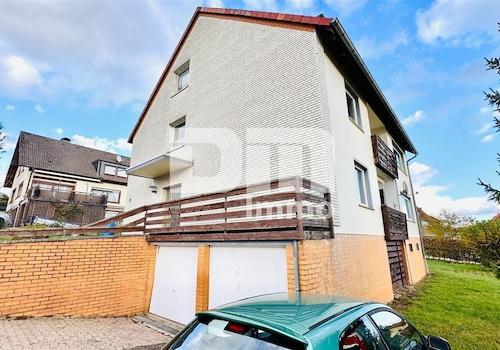 Frontansicht / Garagen