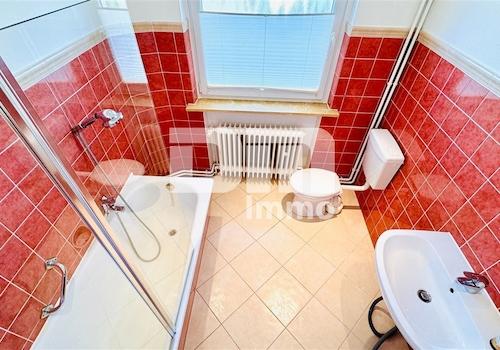 1.OG WE2 Badezimmer / Wanne