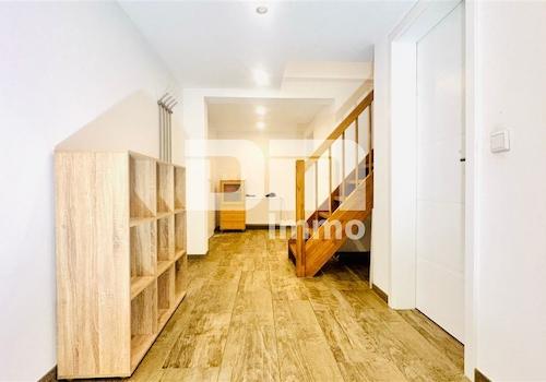 OG Flur / Diele / Treppenaufgang