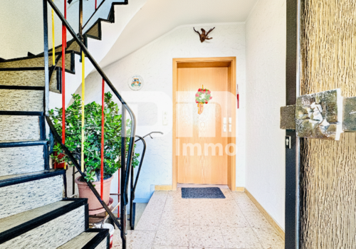 Haupteingang Treppenhaus
