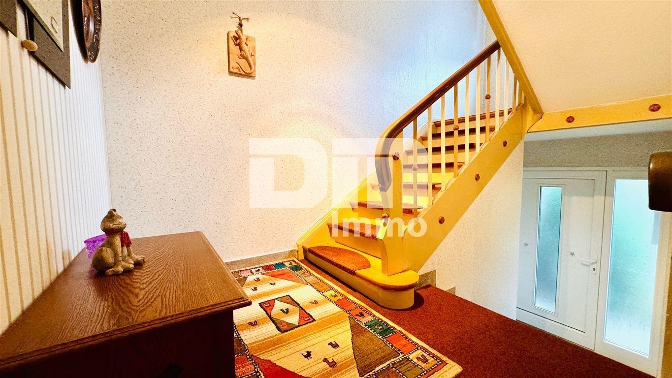 EG Treppenhaus / Haupteingang