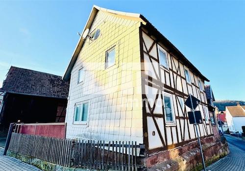 Frontansicht Haupthaus