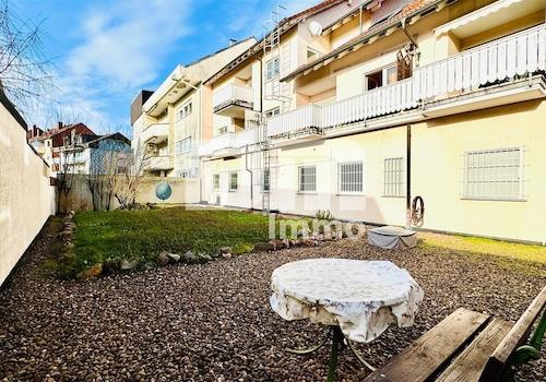 Rückansicht Innenhof / Gartenbereich