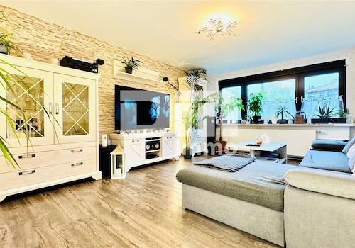 WE2 OG Wohn / Esszimmer / Zugang Balkon