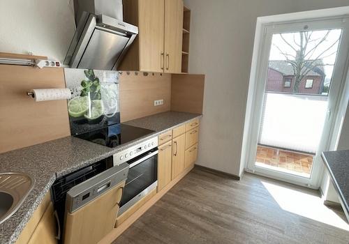 Küche mit Zugang Balkon