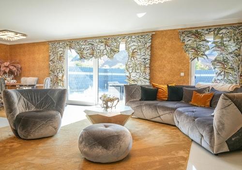 Wohn-Essbereich mit offener Küche