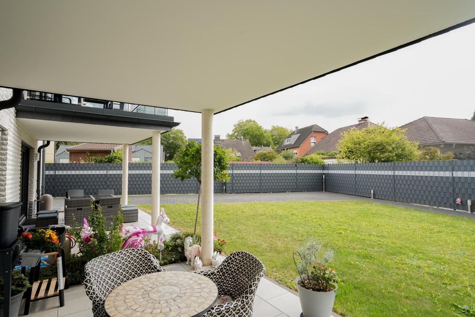 Terrasse & Garten