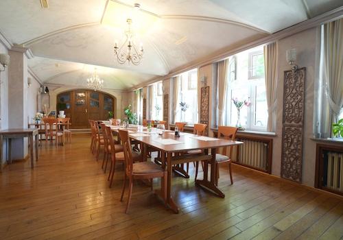 1. Saal mit angrenzendem 2. Saal